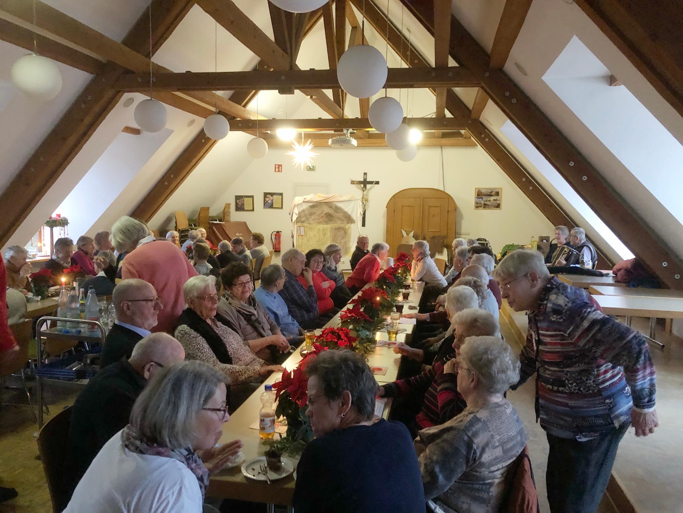 Adventsfeier 2023 des Seniorenclubs
