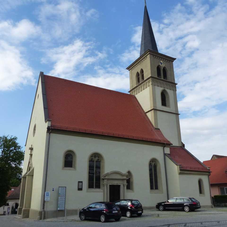 Heilig Blut außen