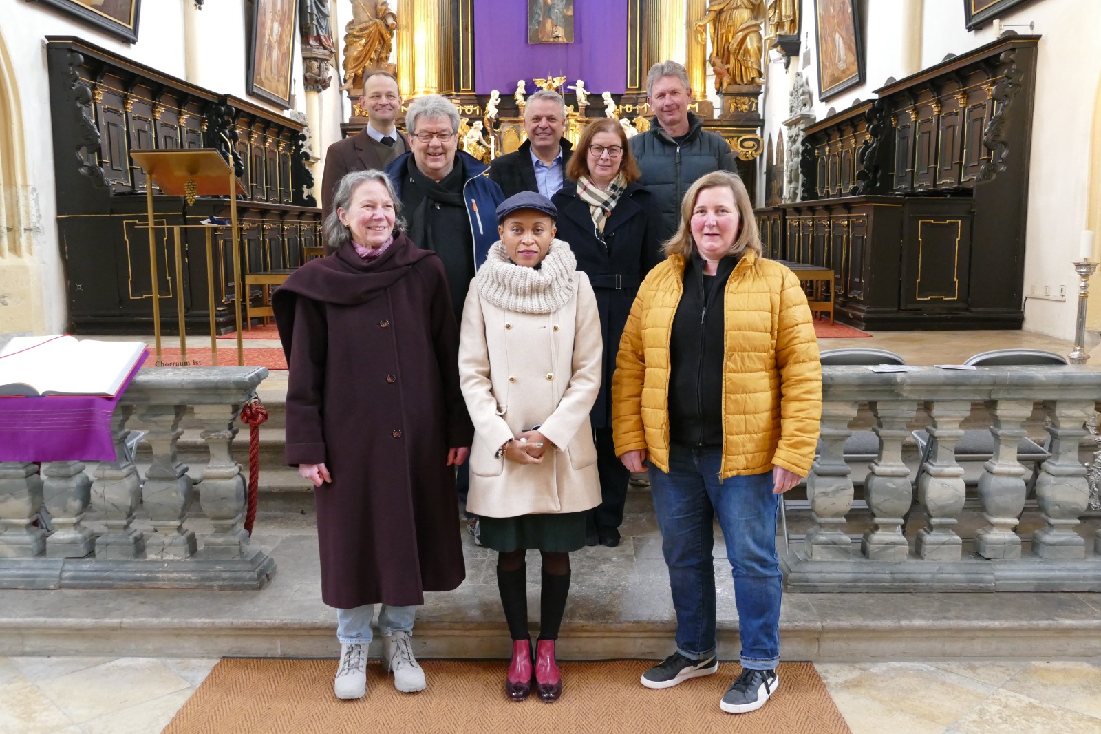 Oben links: Ruck Johannes, Kaiser Thomas, Lutz Wilhelm
Mitte links: Burger Manfred, Schöneberger-Schanow Bettina
Unten links: Anderl-Fröhlich Erna, Rausch Sally, Thomas Susanne Pfarrgemeinderatswahl 2022