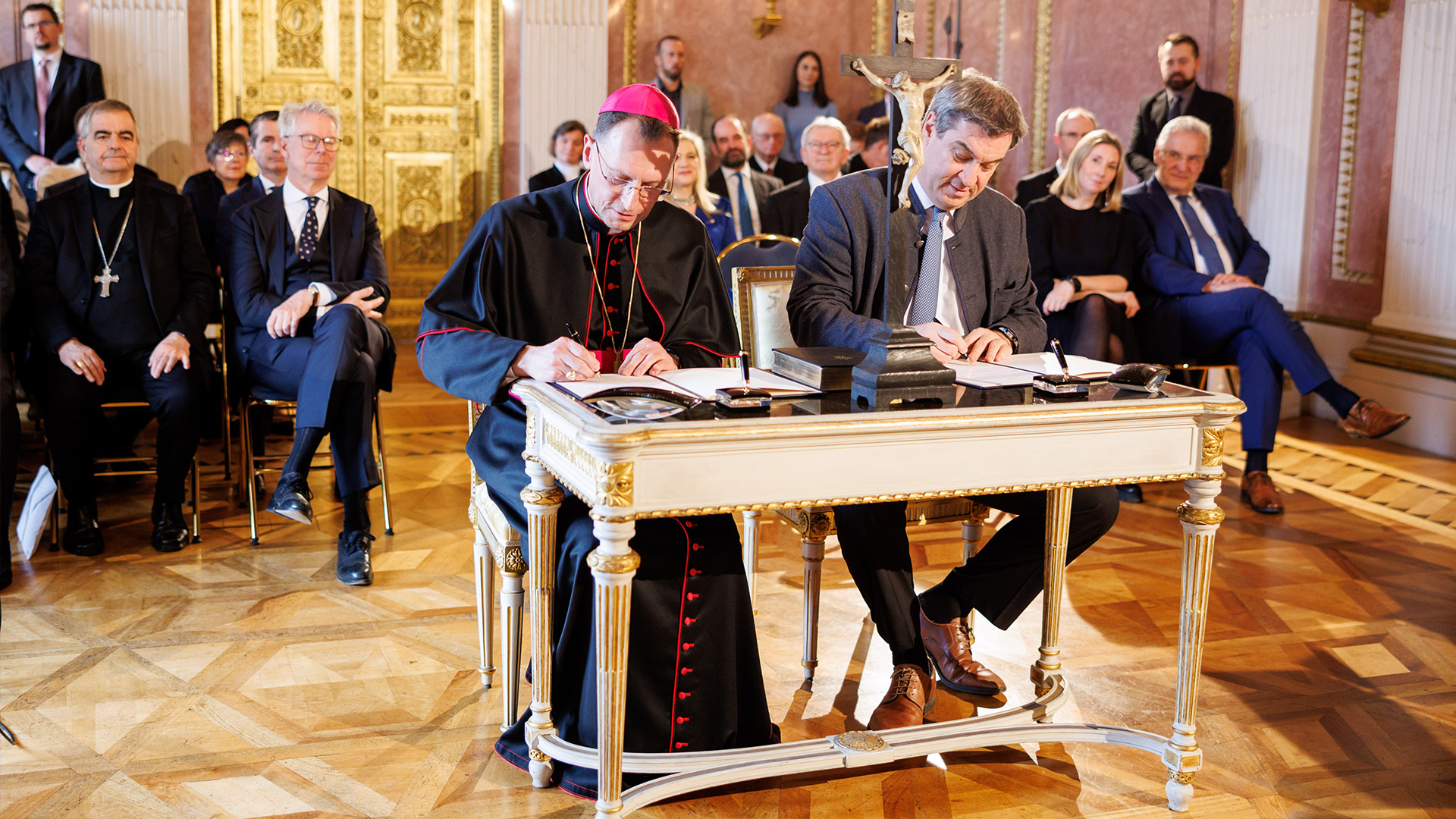 Vereidigung des künftigen Erzbischofs Herwig Gössl im Prinz-Carl-Palais in München Vereidigung